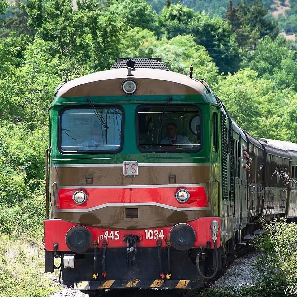 PACCHETTO SMART SULMONA-ROCCARASO: 1 NOTTE IN HB (COLAZIONE, CENA) RISERVATO AD AUTOMUNITI+VISITA DI SULMONA+BIGLIETTO TRENO STORICO A/R (TOUR INCLUSI)