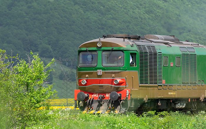 7-9 AGOSTO 2026: TOUR DEI CASTELLI NEI BORGHI PIÙ BELLI D’ITALIA – 2 NOTTI IN HB + BIGLIETTO TRENO STORICO + TOUR INCLUSI